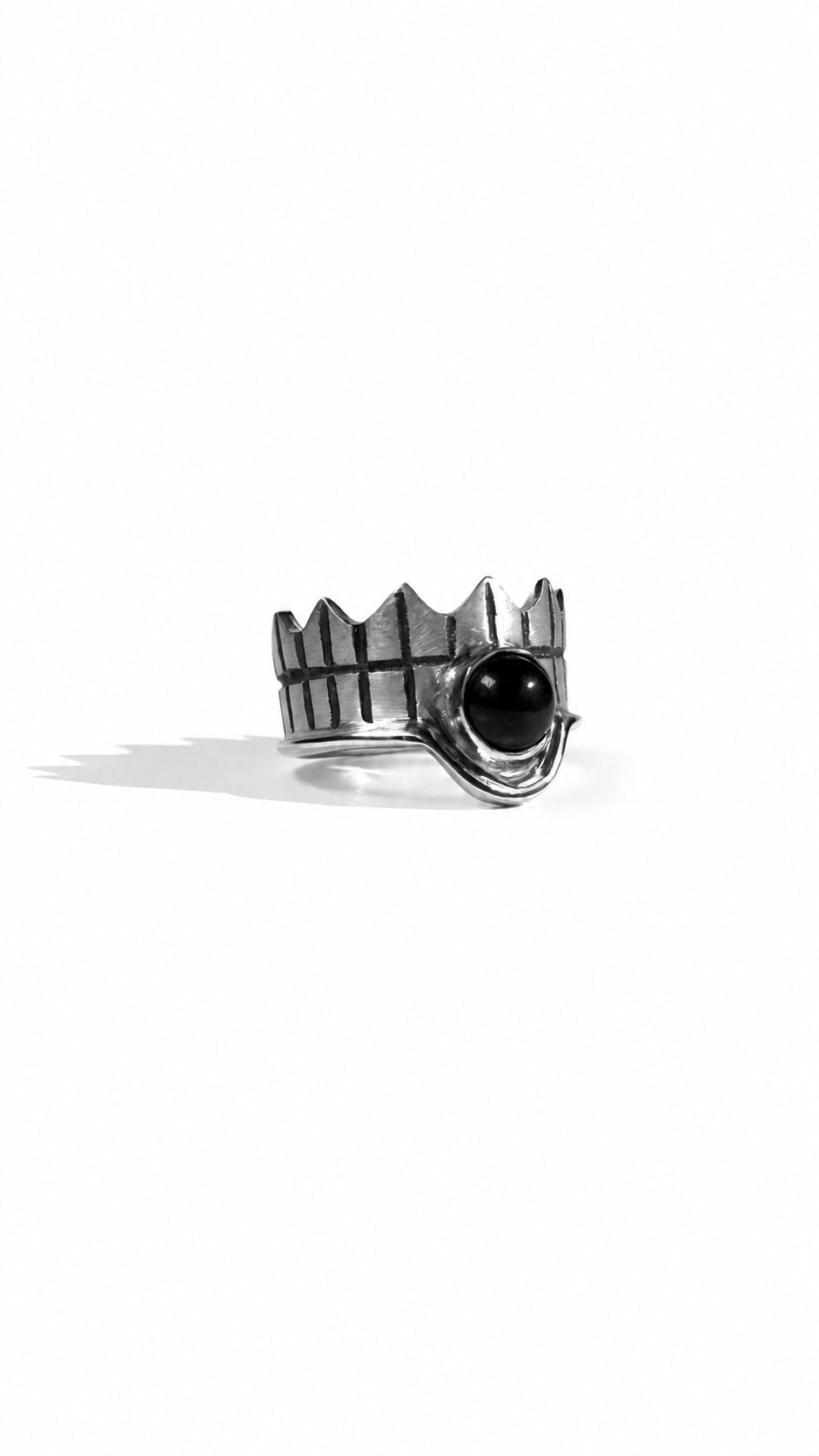 Crown ring