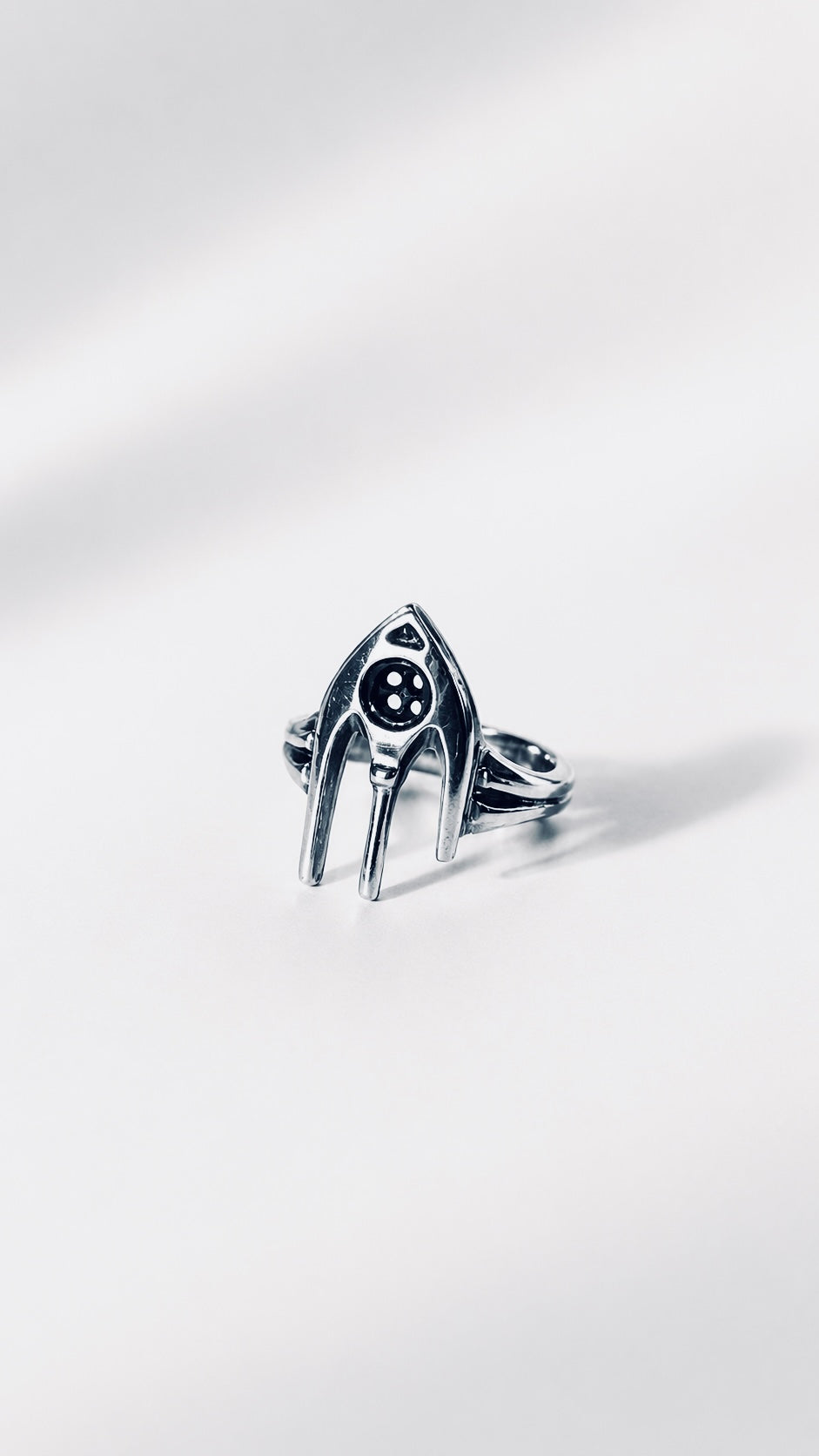 Church Ruins ring
