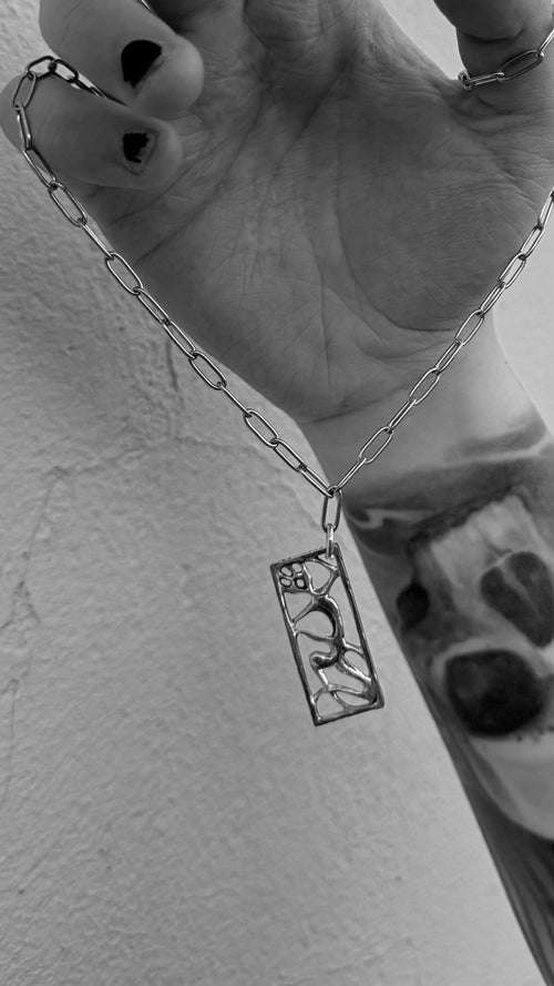 FRAMED DEMON | Pendant / Single earring