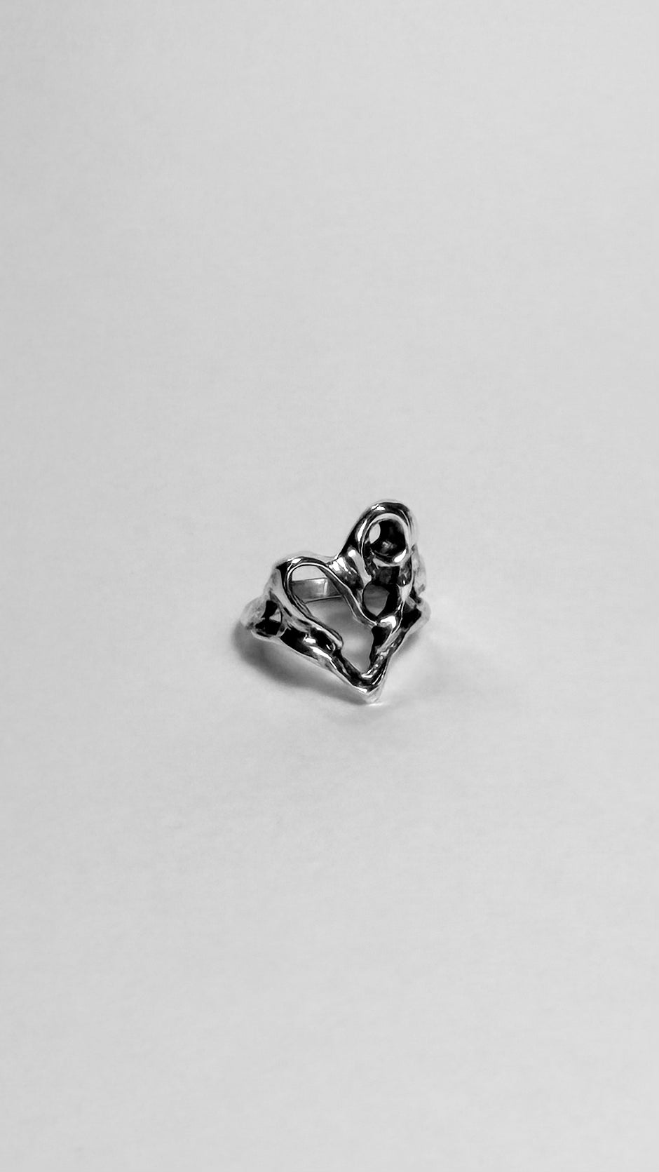 It Hurts ring