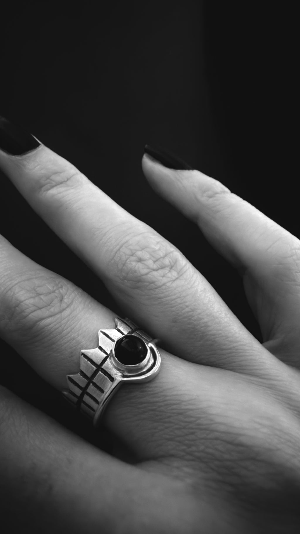Crown ring