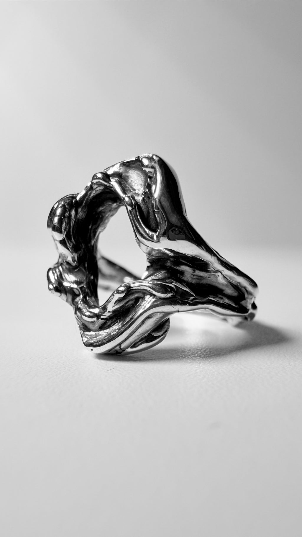 Void ring